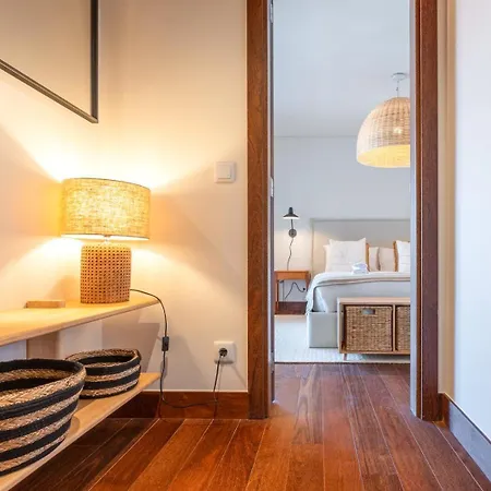 Guestready - Sunny Comfort With A Balcony And Pool * Cascais