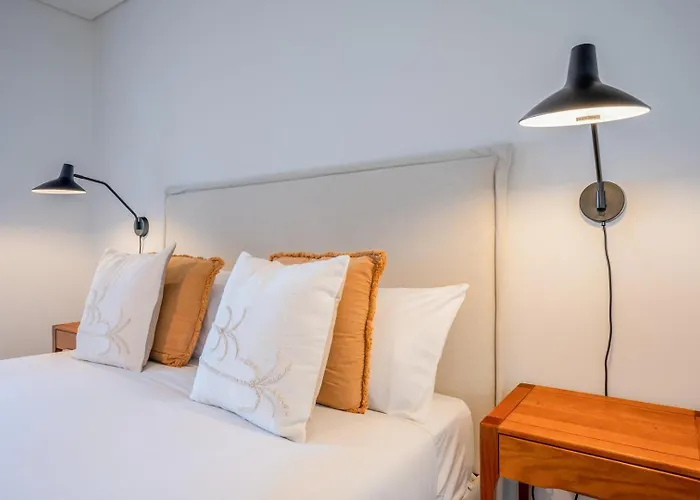 Guestready - Sunny Comfort With A Balcony And Pool Apartament *