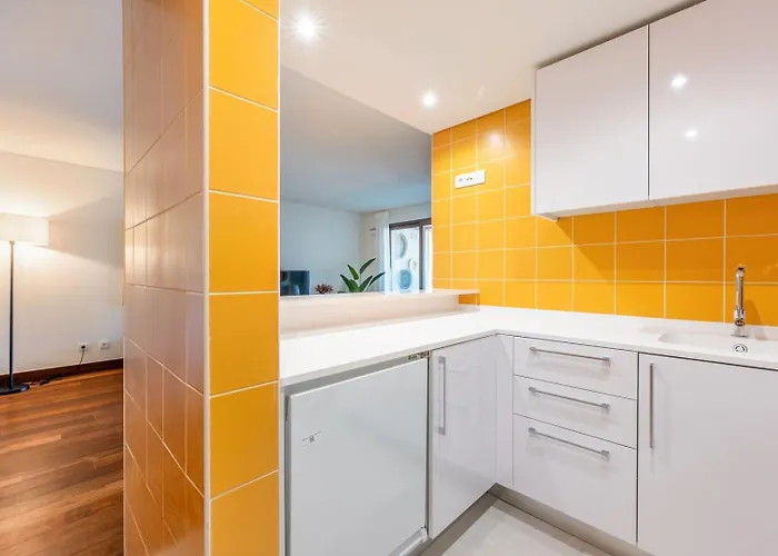 Apartament Guestready - Sunny Comfort With A Balcony And Pool Віавіа