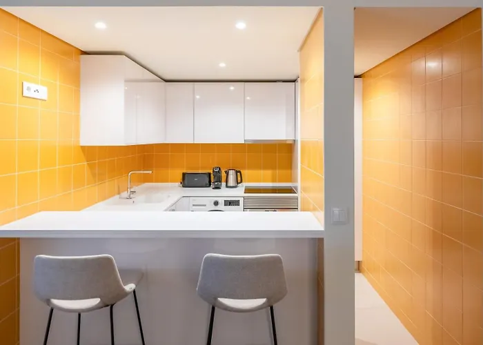 Guestready - Sunny Comfort With A Balcony And Pool Apartament